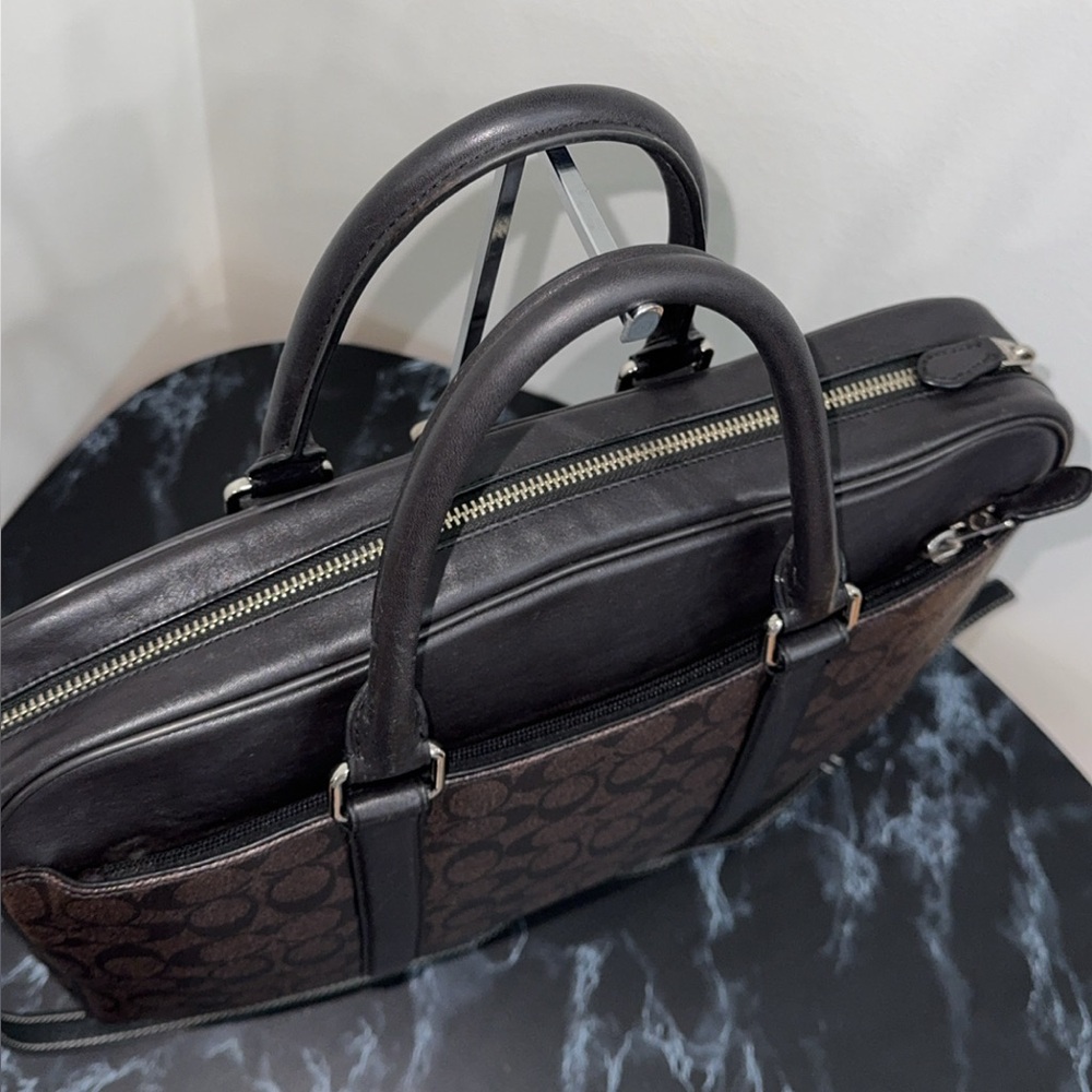 COACH Laptop iPad Bag Perry Slim Brief Case Men / Women Brown Canvas AUTHENTIC - Picture 4 of 16